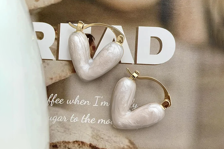 Bridal Heart-Shaped Earrings